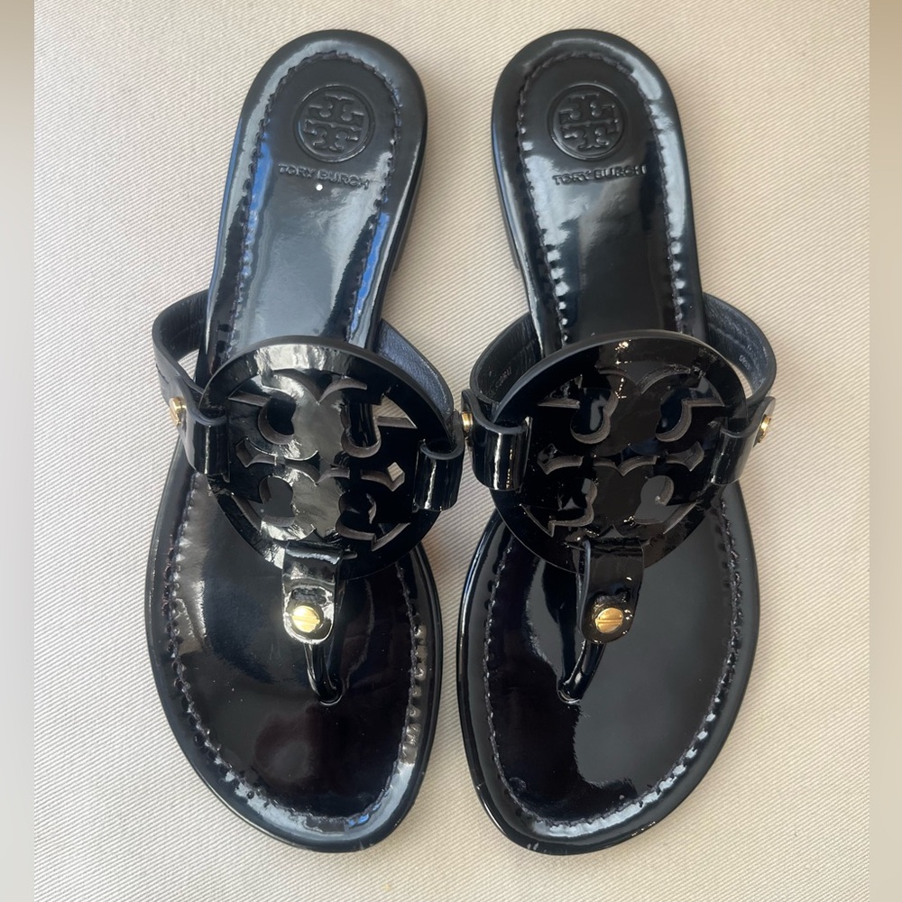 GUC TORY BURCH MILLER BLACK PATENT SANDAL Size 7.5